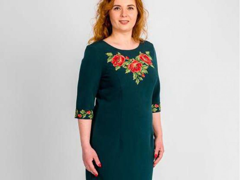 What to give to mom for her birthday? A modern Ukrainian embroidered shirt with machine embroidery, on high-quality fabric.