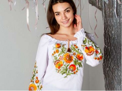 Summer clothes for women - bright embroidered shirts made of quality materials.