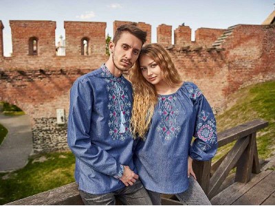 Ukrainian gifts for foreigners - embroidered shirts with unique machine embroidery!