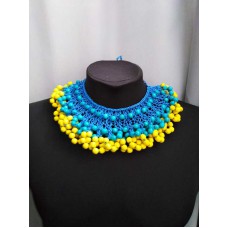 Necklace woven yellow-blue