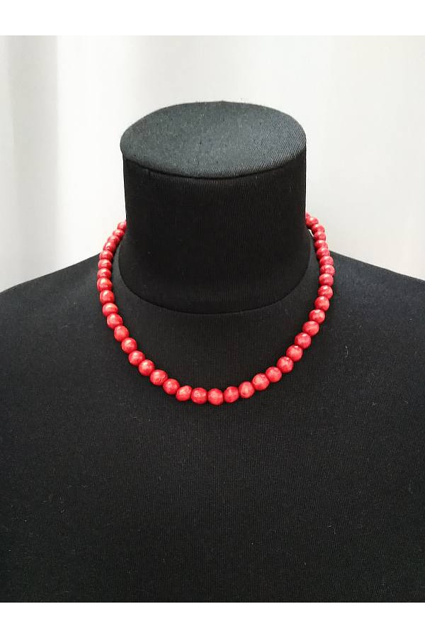 Small red necklace