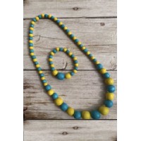 Жёлто-голубые бусыс браслетом