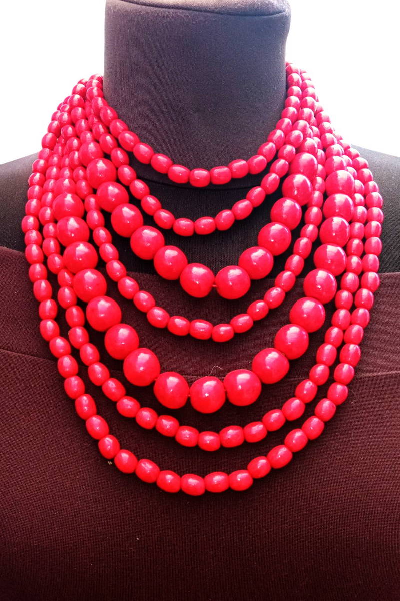 7-row necklace ties with cords.