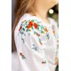 Маринка, блузка для дівчинки з вишивкою гладдю білого кольору