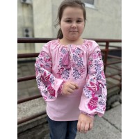 Розовая вышитая рубашка для девочки Василисы