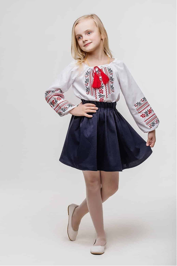 Jasmin embroidered children's blouse