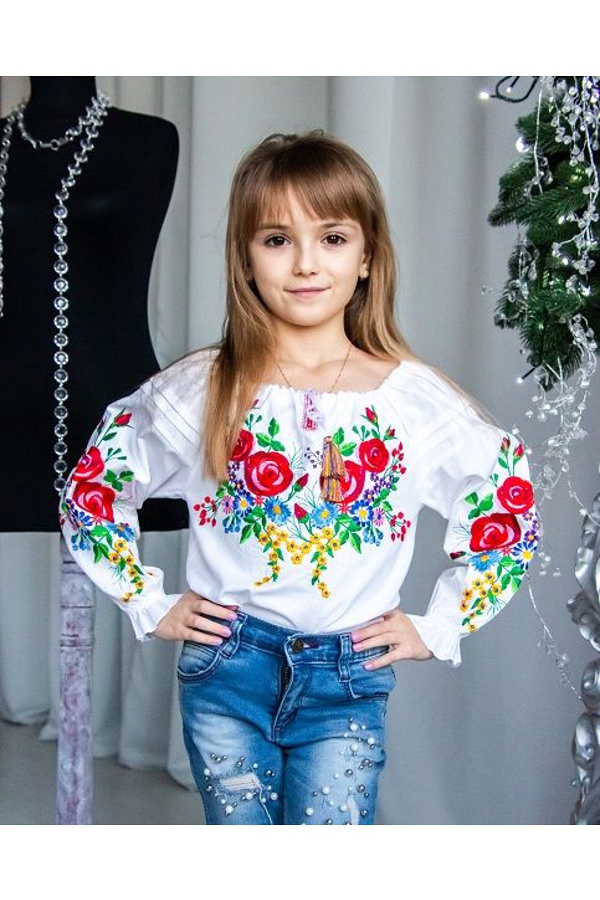 Розалія, вишиванка для дівчинки