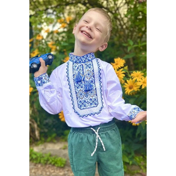 Вышиванка для мальчика Капрал