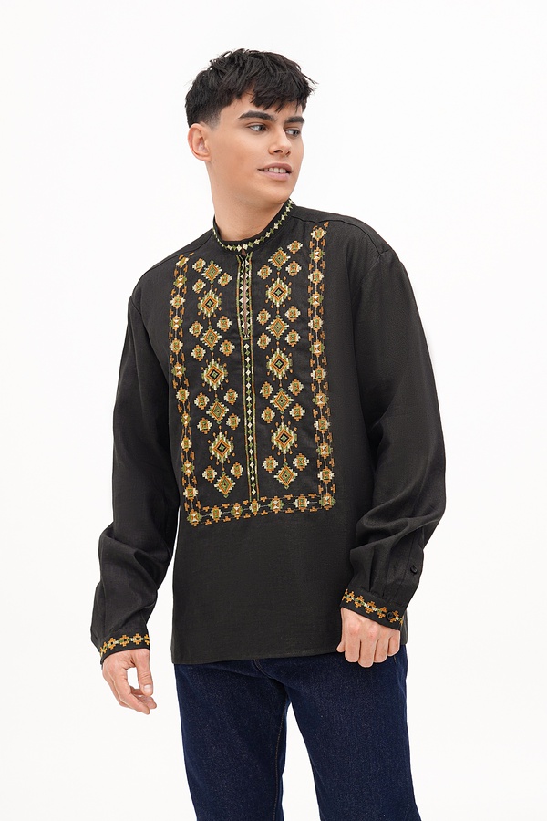 Black men's embroidered shirt Yarema, XL
