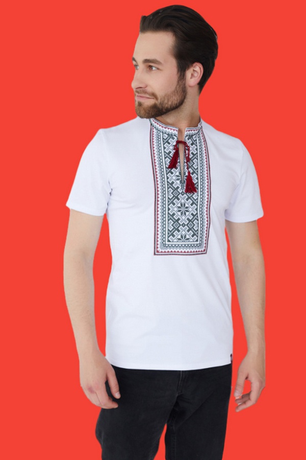 Мужская вышитая белая футболка Лесная