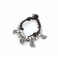 Exclusive Ammonite bracelet made of Italian ZAMAK alloy with silver coating.