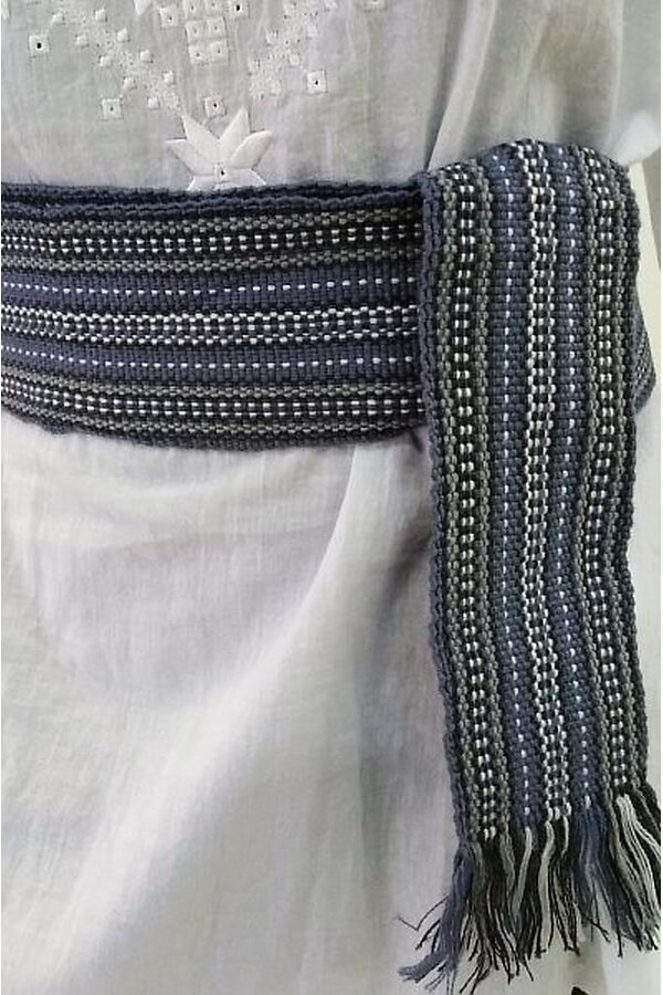 Large braid large woven belt