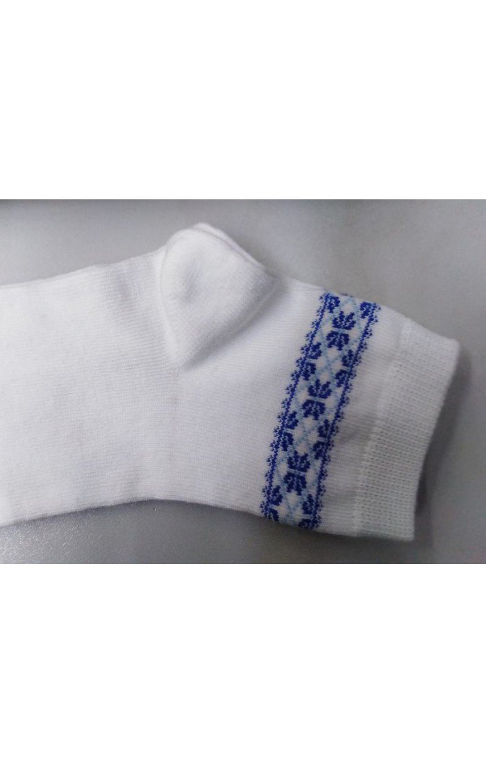 Children's socks with embroidery