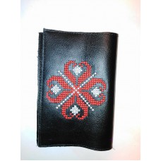 Embroidered leather cover for the passport in red and white