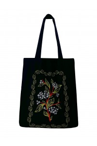 Bag Shopper Elderberry? Bag-shopper made of dense cotton, decorated with embroidery.