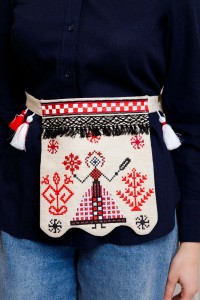 Гаман-ладунка, вышитая поясом Берегиня (беж-меланж)