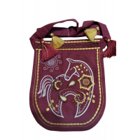 Гаман-ладунка, вышитая поясом Коник