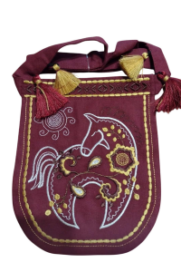 Гаман-ладунка, вышитая поясом Коник