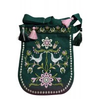 Gaman-ladunka embroidered with the belt 