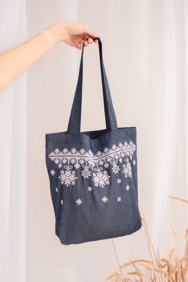 Сумка Bag Shopper Elderberry? Сумка-шоппер из плотного хлопка, украшенная вышивкой.