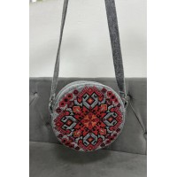 Серая сумка с красной вышивкой Вояж