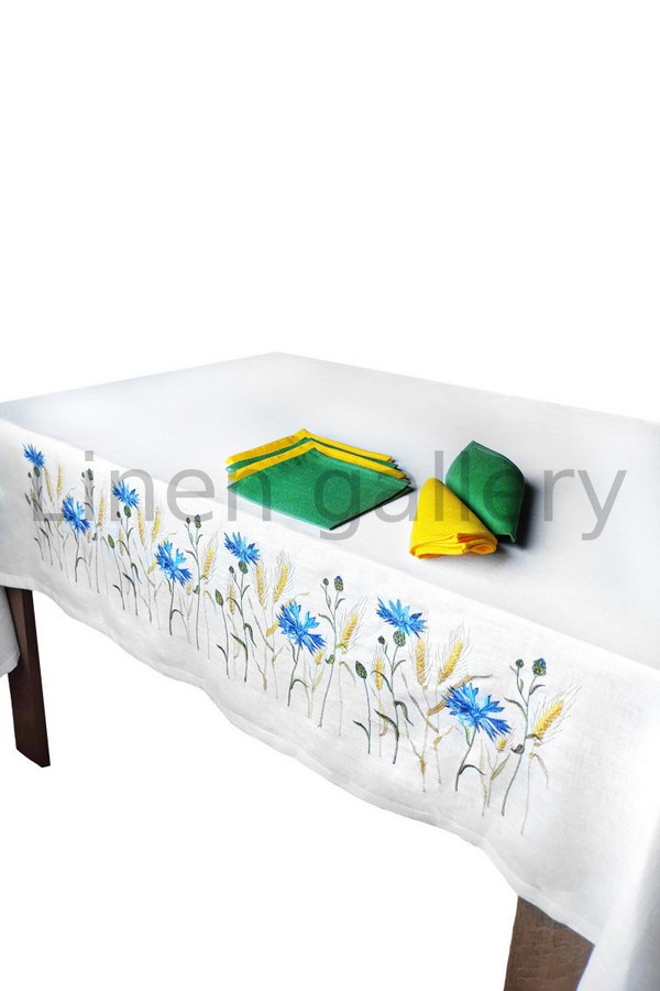 Chamomile field, linen tablecloth with embroidery