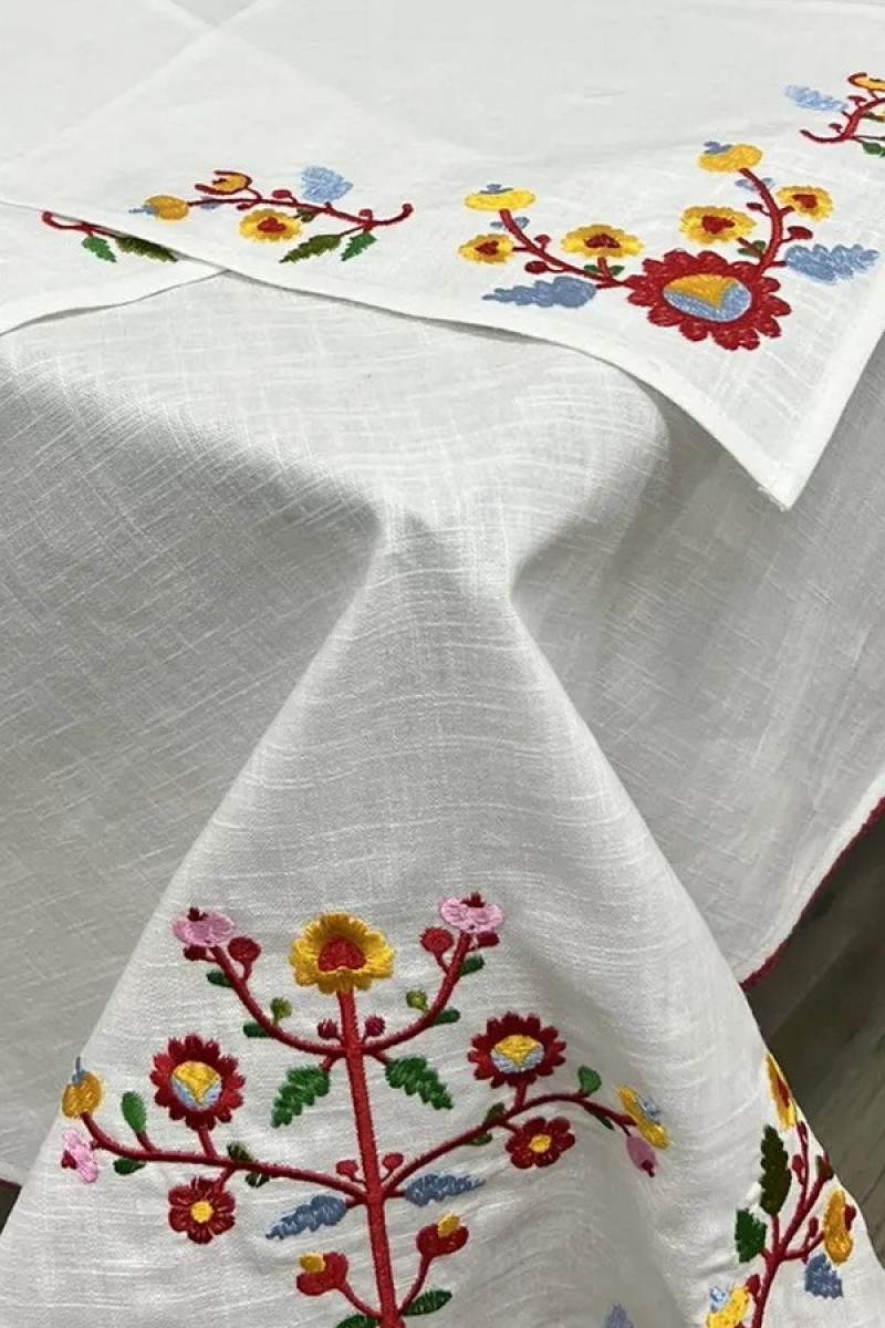 Скатертина лляна біла з вишивкою Яворівська спадщина + 4 серветки