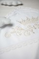Крижма для хрещення біла з бежевою вишивкою Корона