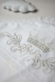 Крижма для хрещення біла зі сріблястою вишивкою Корона