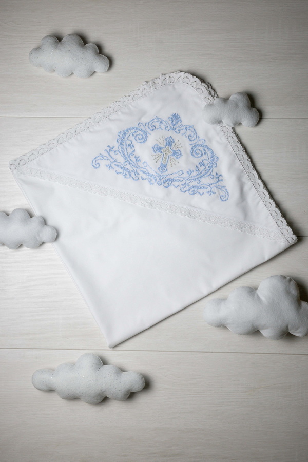 White baptismal shawl with blue embroidery Lily