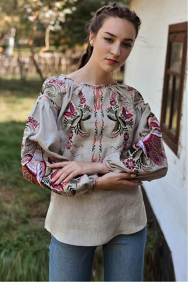 Лляна вишиванка Птаха