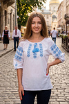 Женская вышиванка Рожки синие на белом хлопке