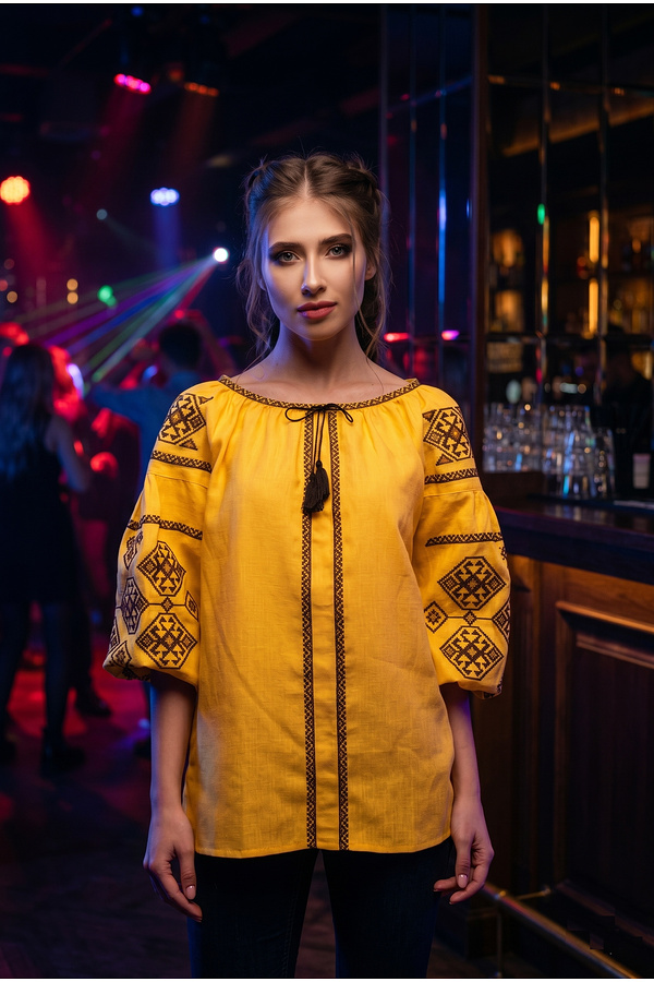 Yellow embroidered shirt of Svitodara