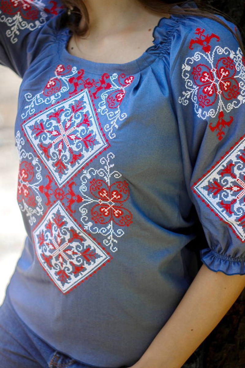 Blue women's embroidered shirt, red embroidery Hoverla, 2XL