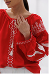 Red embroidered for womenwallows