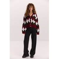 Жіночий в`язаний кардиган темно-бордовий з темно-шоколадними ромбами