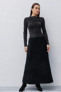 Skirt-trapeze black winter, Skirt trapeze black color