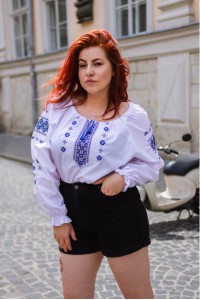 Diva, women's embroidered shirt