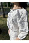Женская вышиванка белого цвета Рассвет