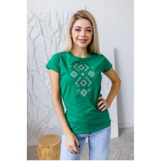 Защитница, женская вышитая футболка вышиванка зеленая