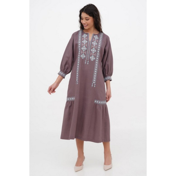 Dress made of brown linen with Morika embroidery