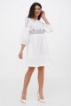 Dress made of fine white linen with Pectoral embroidery: an elegant choice!