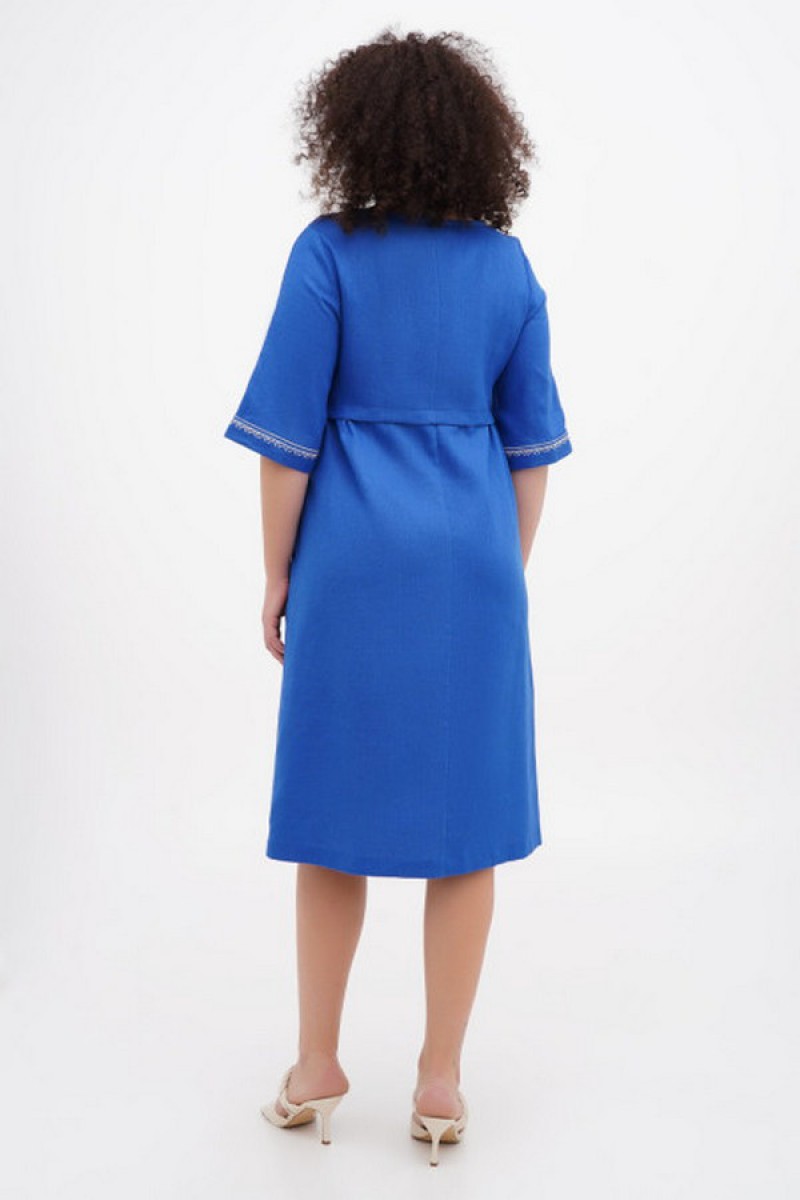 Linen dress in plus sizes, blue with embroidery Myrosia – elegance and comfort!