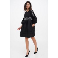 Short dress made of thin white linen with Pectoral embroidery