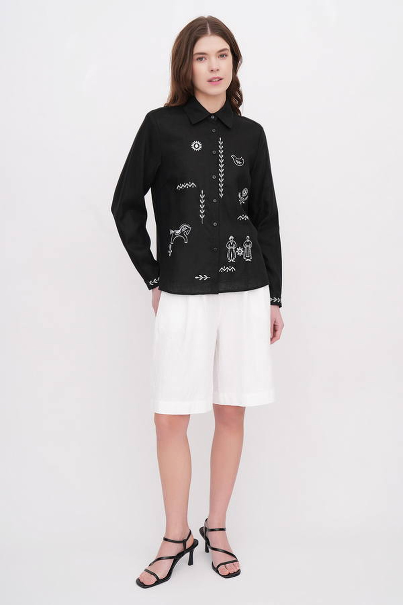 Women’s linen embroidered shirt “Lightning” in black with blue