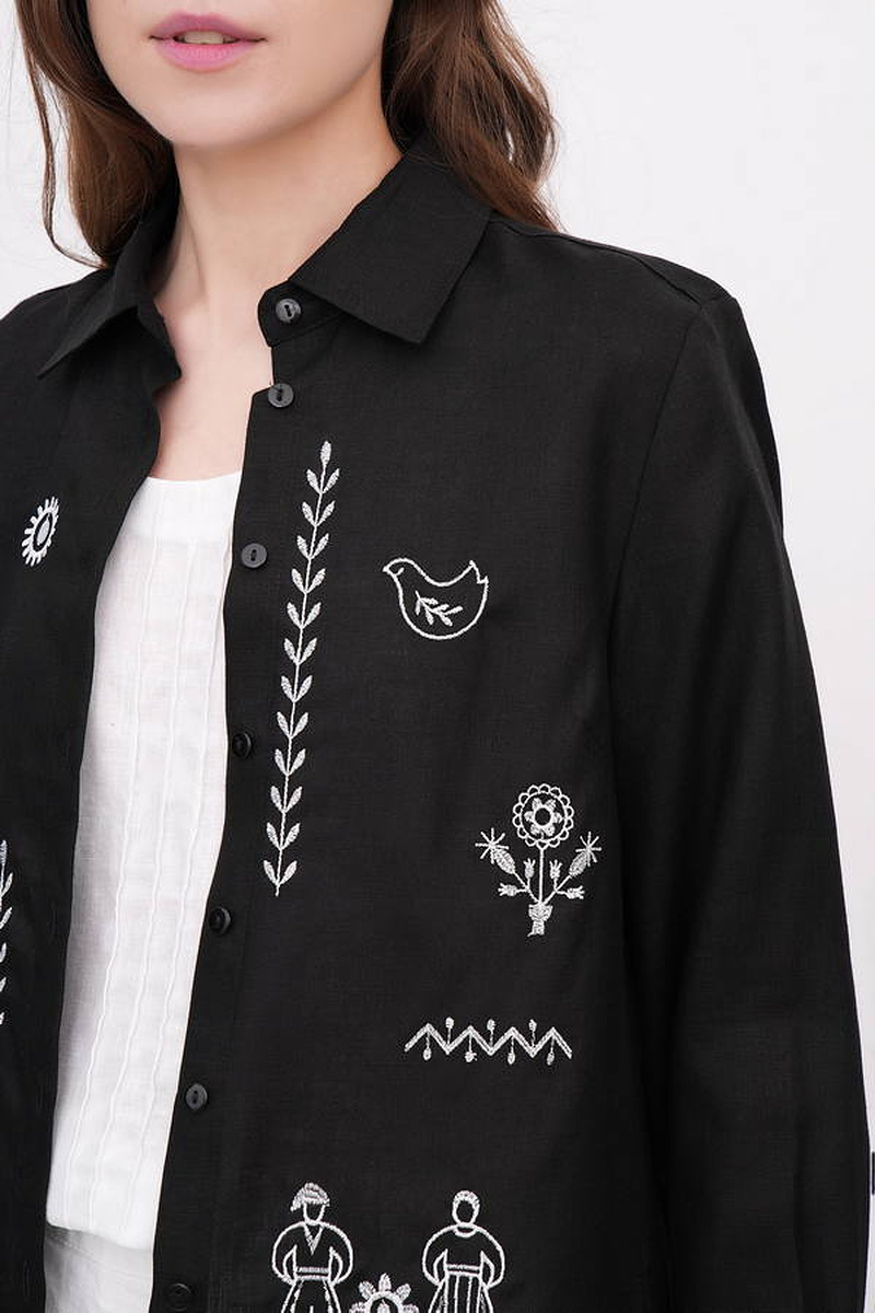 Women’s linen embroidered shirt “Lightning” in black with blue