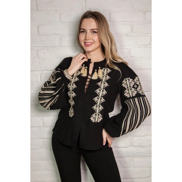 Milk steam embroidered women's shirt Zalissia