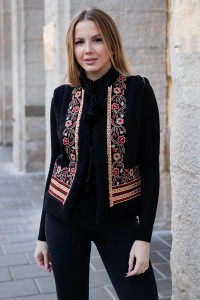 Black cashmere vest with embroidery, Virineya, size XXL