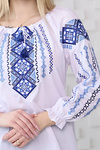 Женская вышиванка Ганна белая с синим