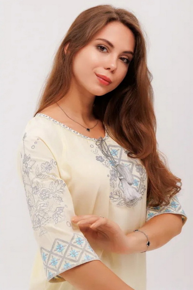 Light yellow women's embroidered shirt Vitality, L